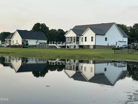 Exterior - 98 Spruce Dr, Benson, NC 27504 photo 3 of 3