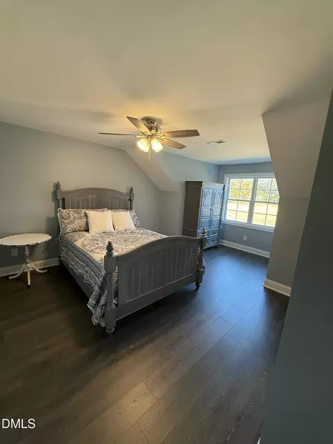 Bedroom - 98 Spruce Dr, Benson, NC 27504 photo 3 of 3