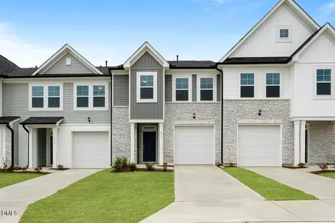 517 Eversden Dr, Zebulon, NC 27597 photo 3