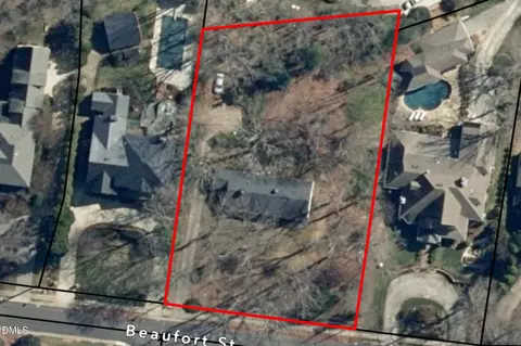 3110 Beaufort St, Raleigh, NC 27609
