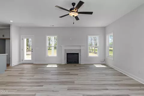 Living - 159 N Rabbit Run Dr, Smithfield, NC 27577 photo 3 of 3