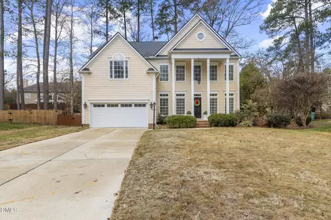 105 Catchpenny Ct, Cary, NC 27519