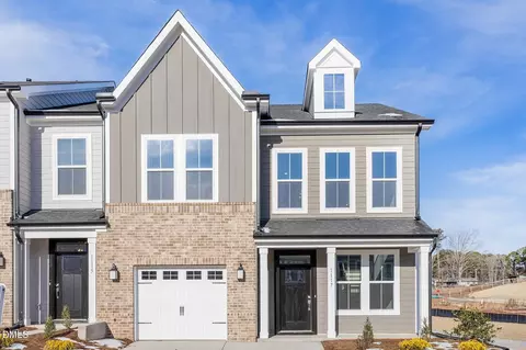 1117 Bell Heather Rd #8, Durham, NC 27703