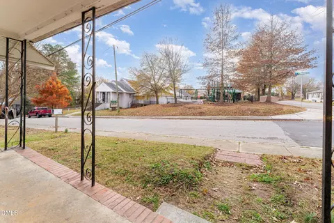330 E Stallings St, Clayton, NC 27520 photo 15