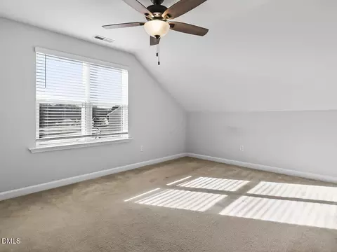 Bedroom - 7218 Cabernet Franc Dr, Willow Spring, NC 27592 photo 6 of 10