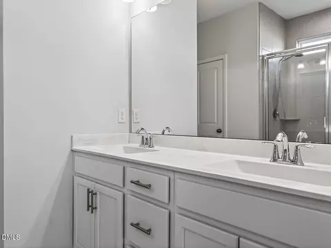 Bath - 7218 Cabernet Franc Dr, Willow Spring, NC 27592 photo 1 of 4