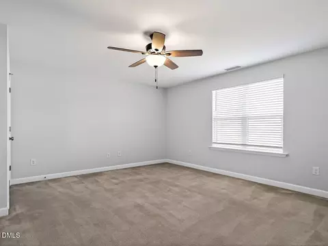 Bedroom - 7218 Cabernet Franc Dr, Willow Spring, NC 27592 photo 7 of 10