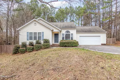 60 Coral Ridge Cir, Franklinton, NC 27525