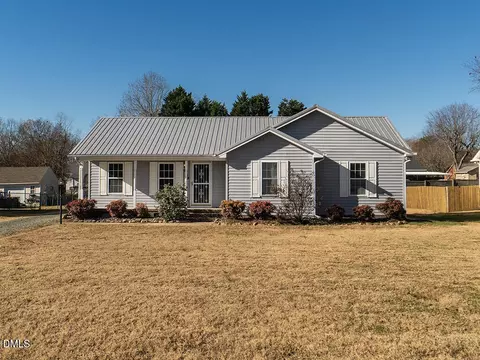 104 Terrywood Ct, Haw River, NC 27258