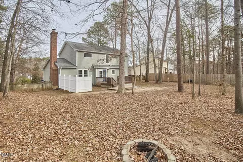 Exterior - 545 Bluestone Rd, Durham, NC 27713 photo 9 of 10