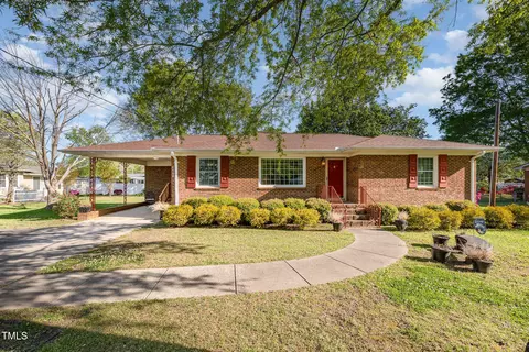 1108 Friendly Rd, Dunn, NC 28334