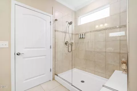 Bath - 203 Tuttle Rd, Durham, NC 27703 photo 4 of 6