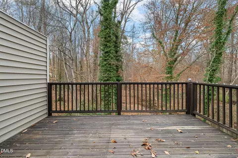 Exterior - 7324 Shellburne Dr, Raleigh, NC 27612 photo 5 of 9