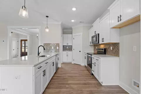 7507 Squirrel Den Rd, Bailey, NC 27807 photo 9