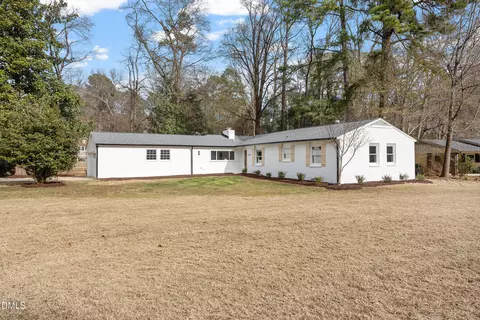 3708 Swift Dr, Raleigh, NC 27606