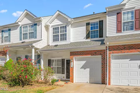 1272 Glory Vine Rd, Whitsett, NC 27377