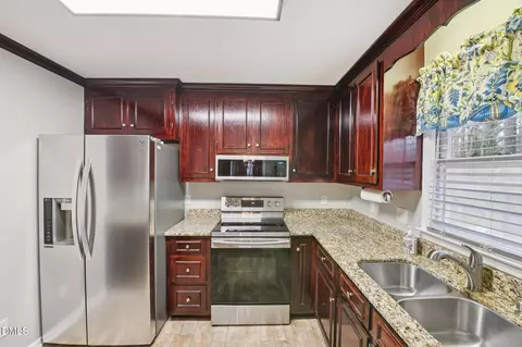 Kitchen - 10 Syracuse Pl, Durham, NC 27704 photo 3 of 3