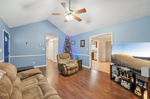 Entry Way - 10 Syracuse Pl, Durham, NC 27704 photo 1 of 2