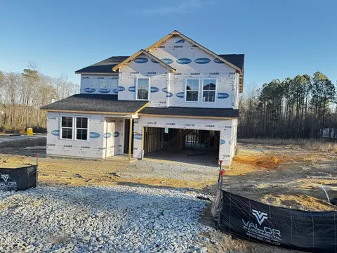 207 Kindness Dr, Lillington, NC 27546