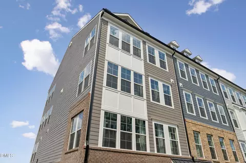 Exterior - 711 Grove Edge Ln # 200, Wake Forest, NC 27587 photo 3 of 9