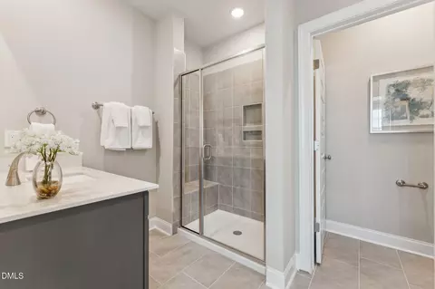 Bath - 711 Grove Edge Ln # 200, Wake Forest, NC 27587 photo 1 of 2