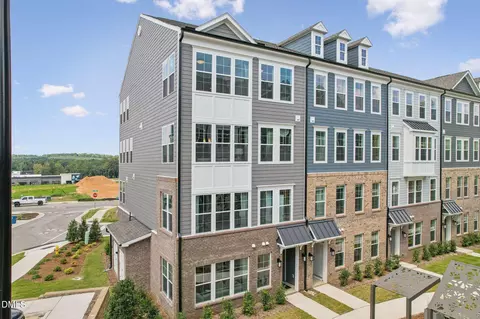 Exterior - 711 Grove Edge Ln # 200, Wake Forest, NC 27587 photo 4 of 9