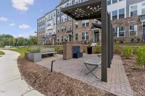 Exterior - 711 Grove Edge Ln # 200, Wake Forest, NC 27587 photo 6 of 10