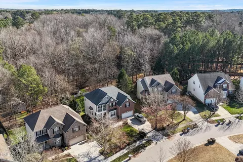 View/Area - 8945 Cornwell Dr, Wake Forest, NC 27587 photo 2 of 4