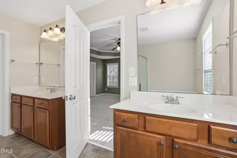 Bath - 8945 Cornwell Dr, Wake Forest, NC 27587 photo 1 of 3