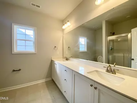 Bath - 155 Nectar Ln, Bunnlevel, NC 28323 photo 1 of 3