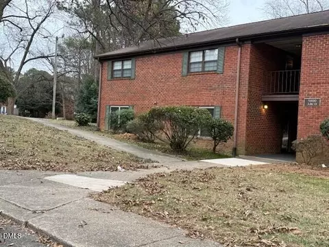 5800 Falls Of Neuse Rd #A, Raleigh, NC 27609