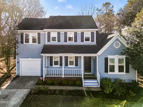 5228 Turf Grass Ct, Raleigh, NC 27610