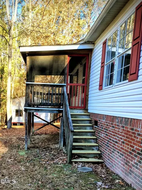 124 Joyce Dr, Middlesex, NC 27557 photo 2