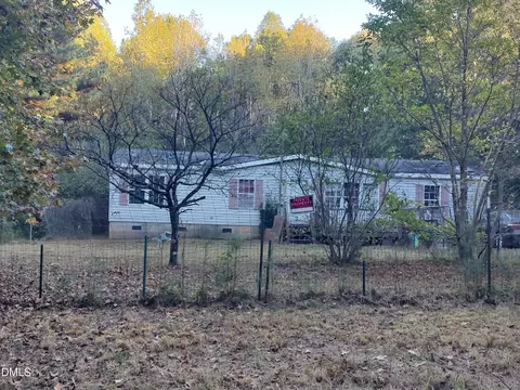129 Chestnut Dr, Warrenton, NC 27589