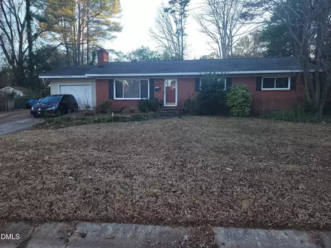 507 Normandy St, Cary, NC 27511