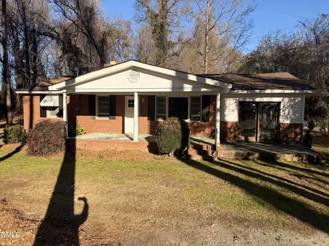 8066 Springfield School Rd, Kenly, NC 27542