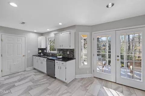 Kitchen - 103 Lone Eagle Ct, Cary, NC 27513 photo 2 of 3