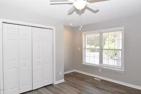 Bedroom - 2355 Smith Rd, Smithfield, NC 27577 photo 2 of 5