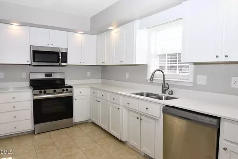 Kitchen - 2355 Smith Rd, Smithfield, NC 27577 photo 1 of 5