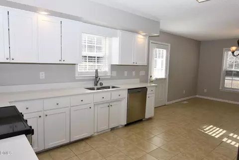 Kitchen - 2355 Smith Rd, Smithfield, NC 27577 photo 4 of 5