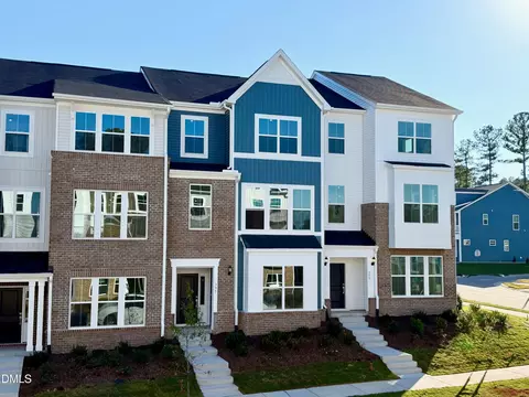 399 Chesapeake Commons St #123, Garner, NC 27529