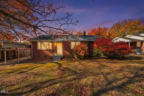 504 Walker Ave, Graham, NC 27253