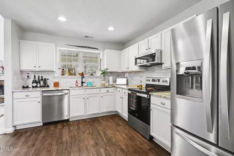 Kitchen - 5002 Gaithers Pointe Dr, Durham, NC 27713 photo 1 of 3