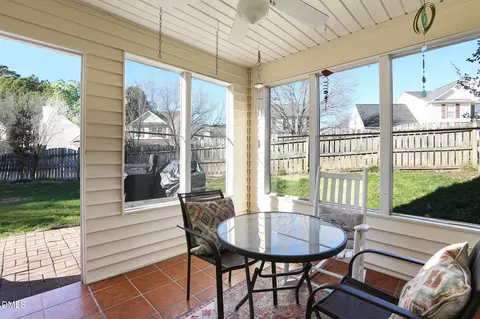 Exterior - 5002 Gaithers Pointe Dr, Durham, NC 27713 photo 2 of 4