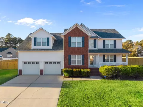 224 Scuppernong Ln, Lillington, NC 27546