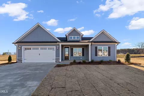 4400 Fairhaven Dr W, Wilson, NC 27893