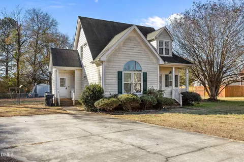 Exterior - 607 Denese Cir, Erwin, NC 28339 photo 2 of 5
