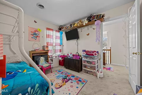 Bedroom - 607 Denese Cir, Erwin, NC 28339 photo 2 of 2