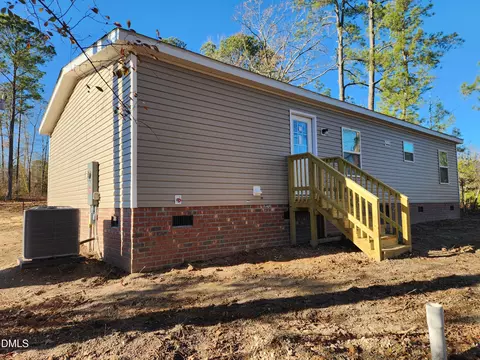 Exterior - 392 Monroe Ln, Erwin, NC 28339 photo 2 of 2