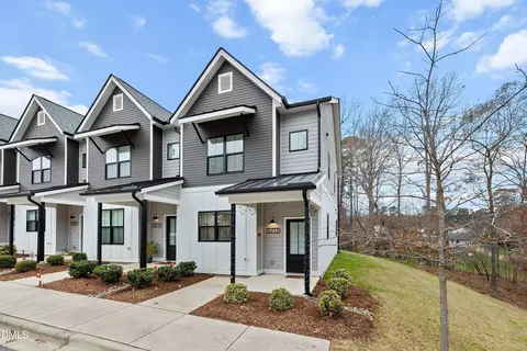 5713 Parker Pines Ct, Raleigh, NC 27609
